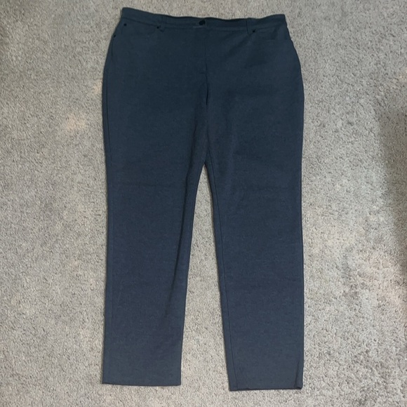 Chico’s Peyton So Slimming Stretch Pants Gray 2.5 / 14 Short - Picture 3 of 9
